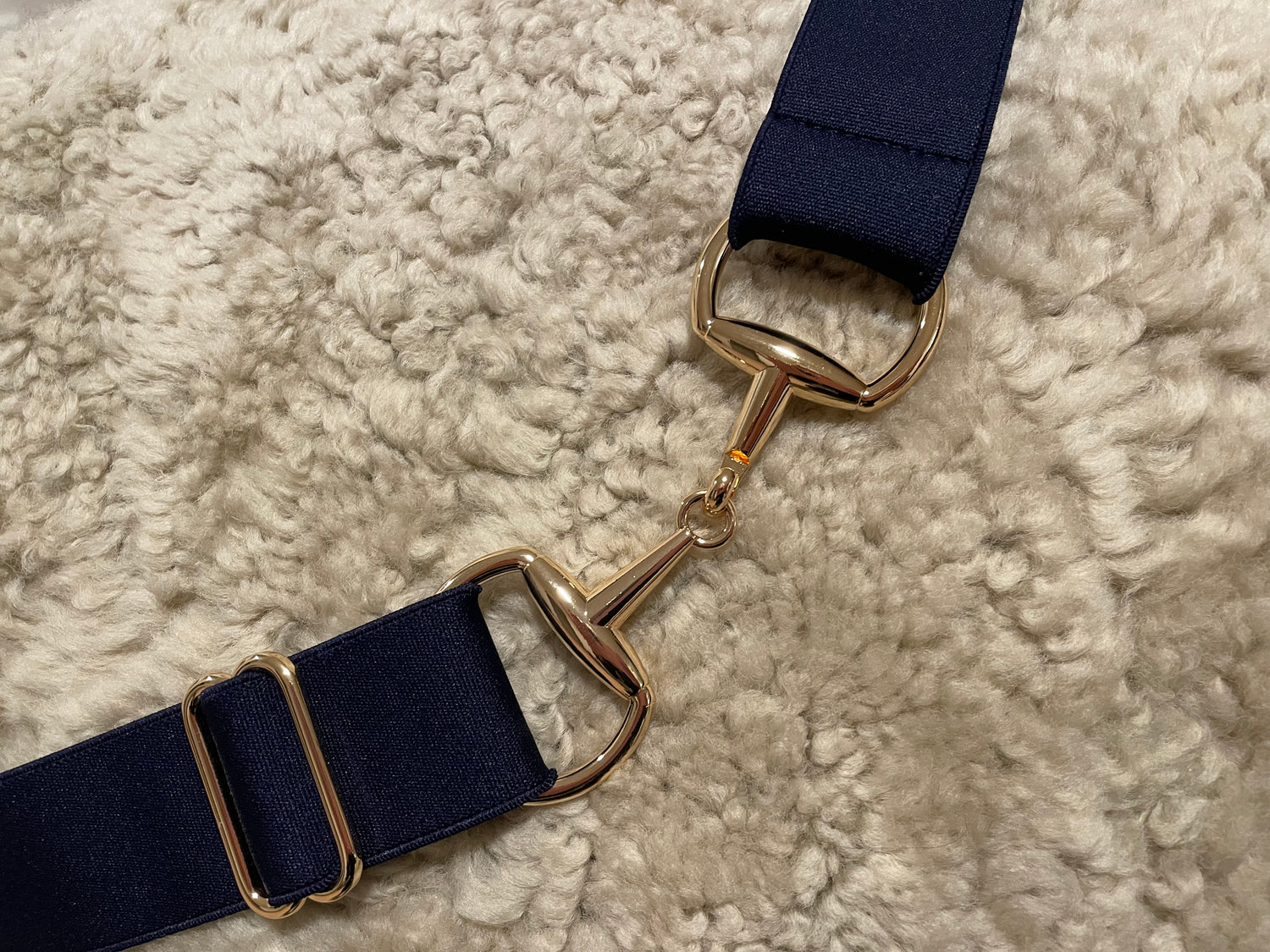 Snaffle bit Belte mørkeblått/ gull